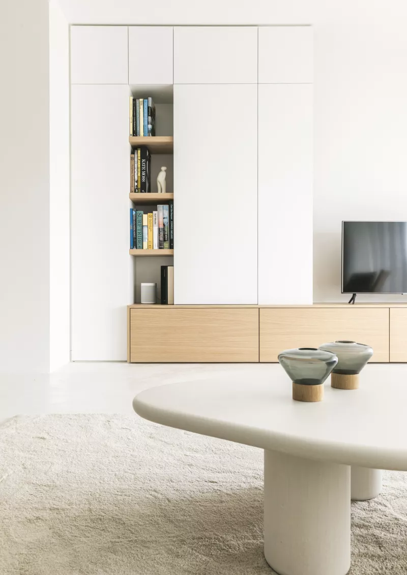 tv kast met boeken nis in de leefruimte